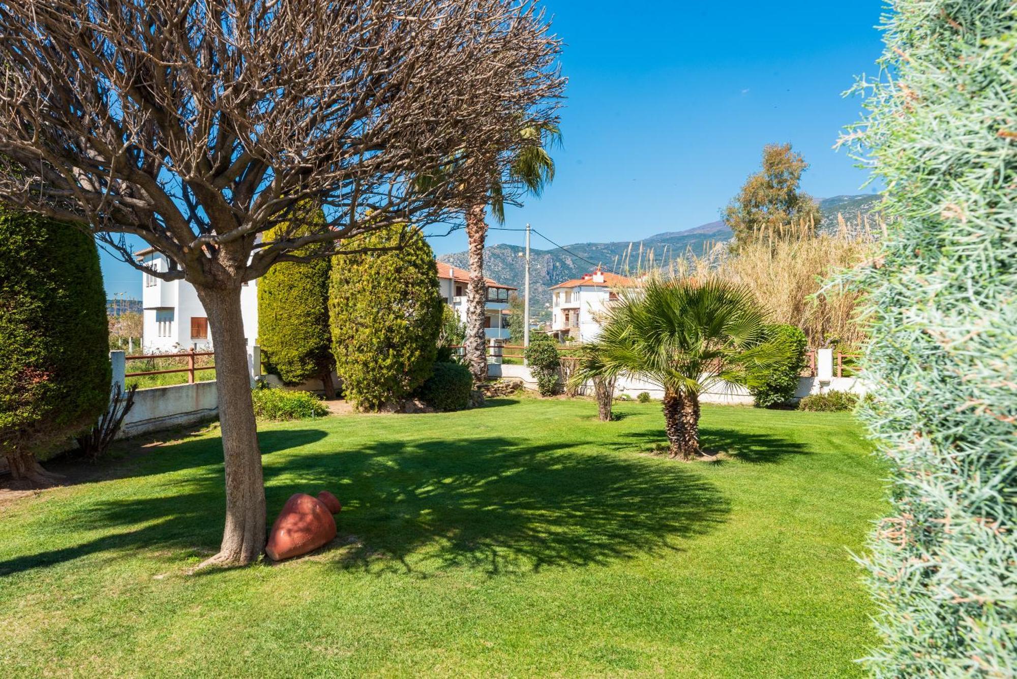 Апартаменти Christina'S Twin Palm Trees House Аґрія Екстер'єр фото
